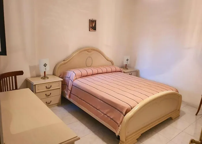 Appartement Residenza Baia Blu A *